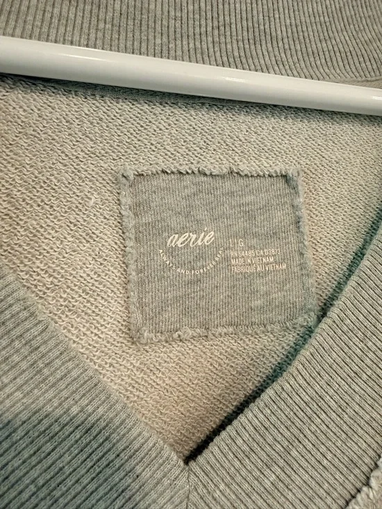 Aerie Oversized V Neck Sweatshirt Gray Raw Hem French Terry Womens Size Large - Picture 3 of 4